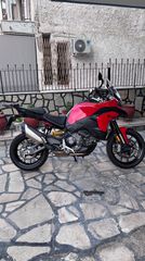 Ducati Multistrada V2 2025