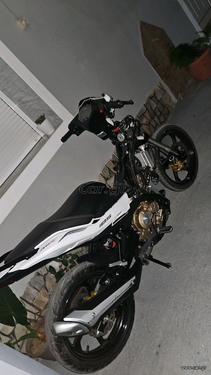 Benelli RCX 185 2023
