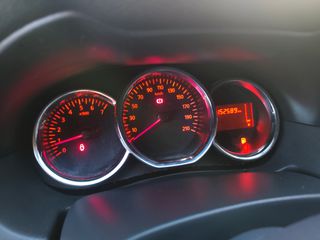 Dacia Duster 2017 ΠΕΤΡΈΛΑΙΟ ΠΡΟΣΦΟΡΆ-thumb-17