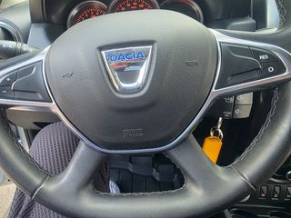 Dacia Duster 2017 4X4 DIESEL-thumb-12