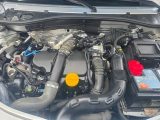 Dacia Duster 2017 4X4 DIESEL-thumb-15