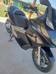 Gilera GP 800 2009-thumb-11