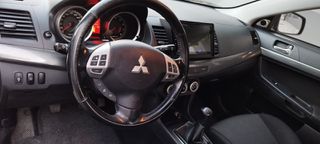 Mitsubishi Lancer 2008-thumb-15