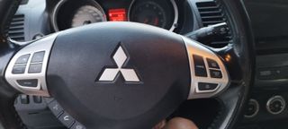 Mitsubishi Lancer 2008-thumb-19