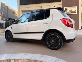 Skoda Fabia 2012 1.2 TDI MONTE CARLO-thumb-35