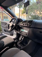 Skoda Fabia 2012 1.2 TDI MONTE CARLO-thumb-69