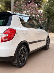 Skoda Fabia 2012 1.2 TDI MONTE CARLO-thumb-9
