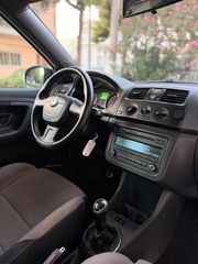 Skoda Fabia 2012 1.2 TDI MONTE CARLO-thumb-57
