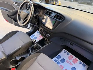 Hyundai i 20 2017 ACTIVE CROSS! NAVI, EURO 6-thumb-43