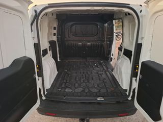 Opel Combo 2018-thumb-8