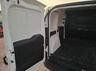 Opel Combo 2018-thumb-9