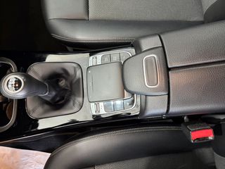Mercedes-Benz CLA 180 2019 61980 ΚΜ !-thumb-22