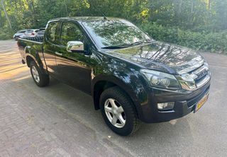 Isuzu D-Max 2016 1.5 cab LS-thumb-5