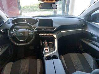 Peugeot 3008 2021-thumb-8