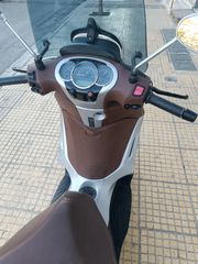 Piaggio Beverly 300i 2017 abs-thumb-4