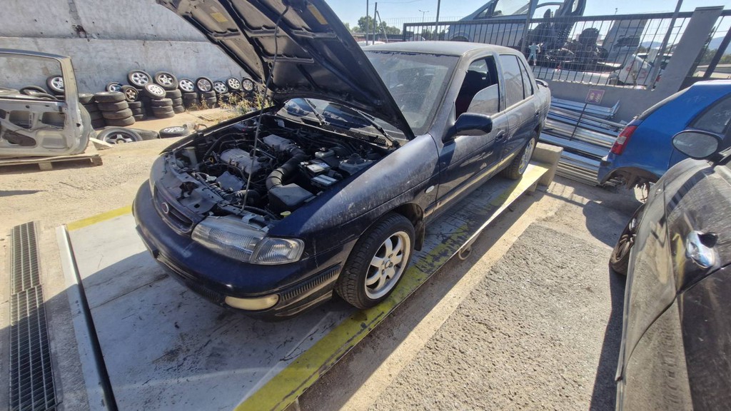 Ουρανός Kia Sephia '97