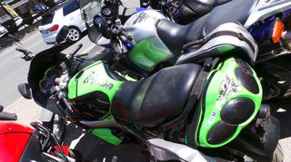 KAWASAKI ZZR 1200 2004 - 2005 ΜΕΜΟΝΩΜΕΝΑ ΑΝΤΑΛΛΑΚΤΙΚΑ ΓΝΗΣΙΑ ΜΕΤΑΧΕΙΡΙΣΜΕΝΑ ΣΕ ΑΡΙΣΤΗ ΚΑΤΑΣΤΑΣΗ-thumb-3