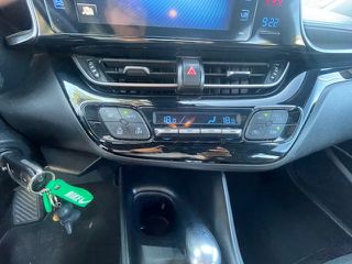 Toyota C-HR 2017 1.2 TURBO ΕΛΛΗΝΙΚΟ 4*4 ΑΥΤΟΜΑΤΟ-thumb-8