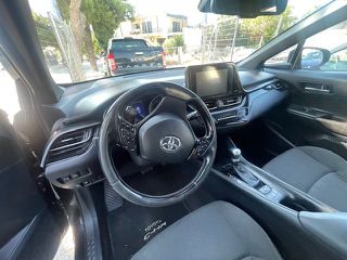Toyota C-HR 2017 1.2 TURBO ΕΛΛΗΝΙΚΟ 4*4 ΑΥΤΟΜΑΤΟ-thumb-5