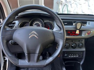 Citroen C3 2015 1.200cc full extra Από Κοπέλα-thumb-4