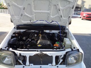 Suzuki Jimny 2008-thumb-6
