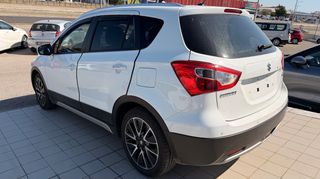 Suzuki SX4 S-Cross 2016 1.6-thumb-7