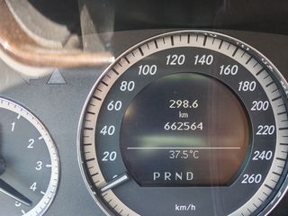 Mercedes-Benz E 200 2010 W212 ΑΥΤΟΜΑΤΟ (ΜΕ ΡΑΝΤΕΒΟΥ)-thumb-7