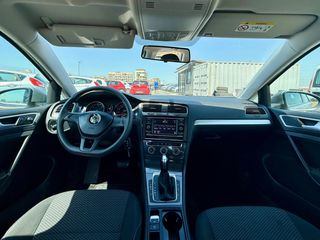 Volkswagen Golf 2019 VII TRENDLINE BMT / start-stop.-thumb-9