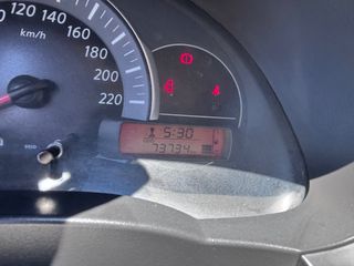 Nissan Micra 2016-thumb-15
