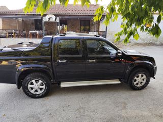 Isuzu D-Max 2009-thumb-3