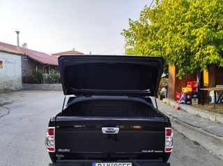Isuzu D-Max 2009-thumb-4