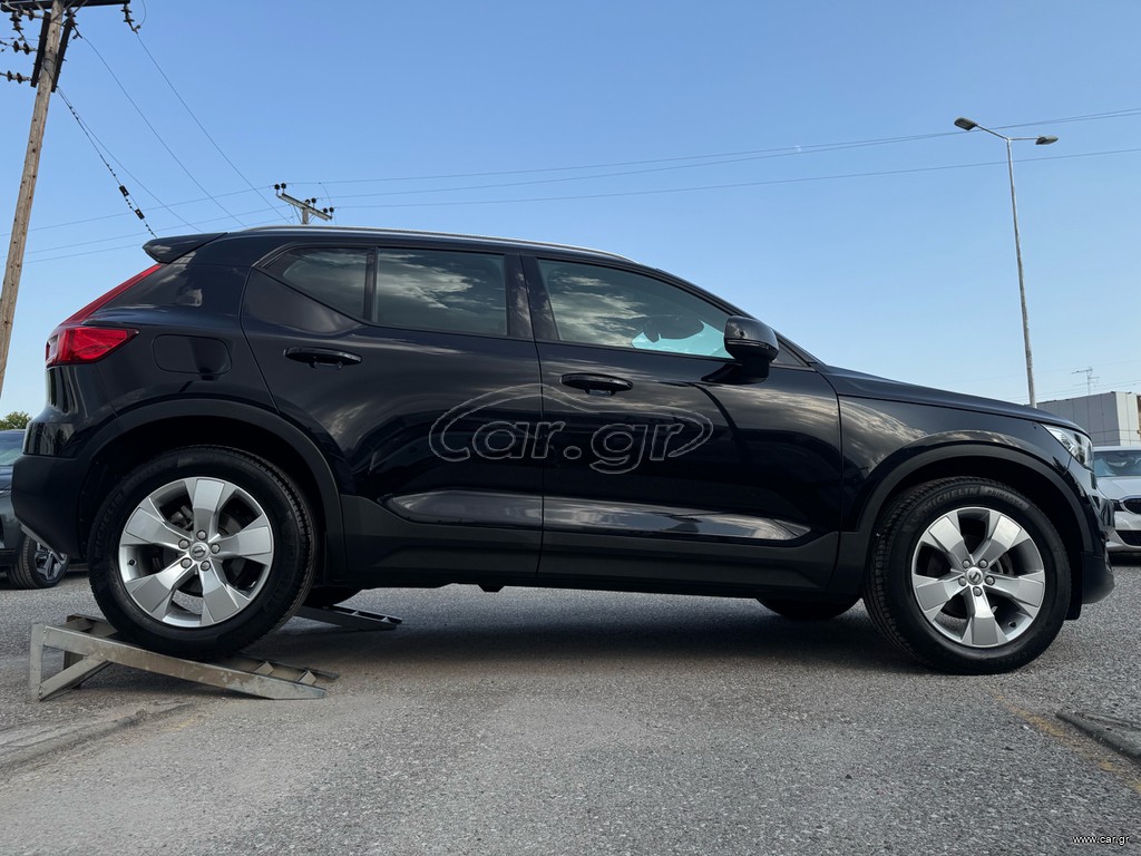 Volvo XC40 2019 "MOMENTUM" 28.000km®!! AUTOMATIC-163PS-ΝΑVI!-FUL LED!