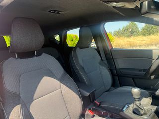 Renault Captur 2025 TECHNO ECO-G 100-thumb-13