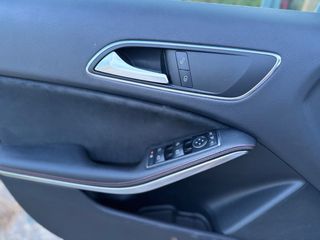 Mercedes-Benz A 180 2015 AMG LINE 1.6 Full extra-thumb-17