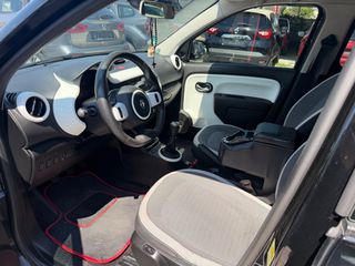 Renault Twingo 2019 1.0 Book Service-thumb-8