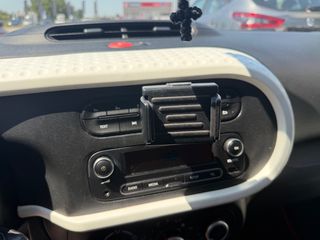 Renault Twingo 2019 1.0 Book Service-thumb-12