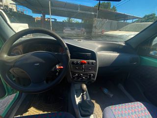 Fiat Strada 2006-thumb-5