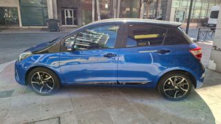 Toyota Yaris 2018 HYBRID!!!-thumb-5