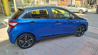 Toyota Yaris 2018 HYBRID!!!-thumb-6