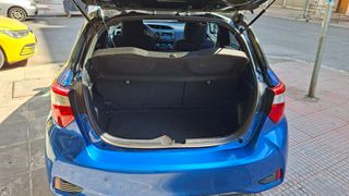 Toyota Yaris 2018 HYBRID!!!-thumb-8