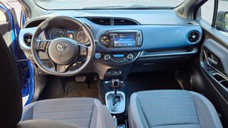 Toyota Yaris 2018 HYBRID!!!-thumb-12