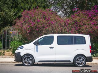 Φορτηγό Έως 7.5τ Citroen 2021 Jumpy 3.000km!!! e-Jumpy Combi XS Elektromotor 50kWh BVA-thumb-8