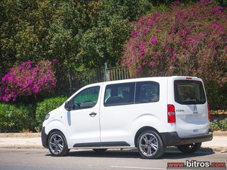 Φορτηγό Έως 7.5τ Citroen 2021 Jumpy 3.000km!!! e-Jumpy Combi XS Elektromotor 50kWh BVA-thumb-9