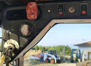 Φορτωτάκι Mustang 2006 2054-thumb-10