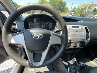 Hyundai i 20 2011 1.2 ACTIVE-thumb-11