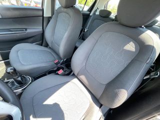 Hyundai i 20 2011 1.2 ACTIVE-thumb-15