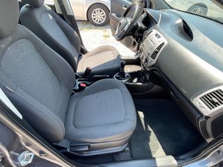 Hyundai i 20 2011 1.2 ACTIVE-thumb-16