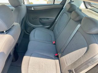 Hyundai i 20 2011 1.2 ACTIVE-thumb-17