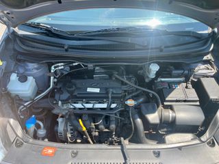 Hyundai i 20 2011 1.2 ACTIVE-thumb-20