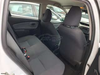 Toyota Yaris 2020 ACTIVE-thumb-15